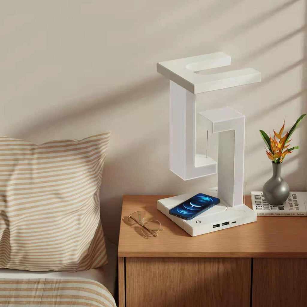 AirCharge Table Lamp